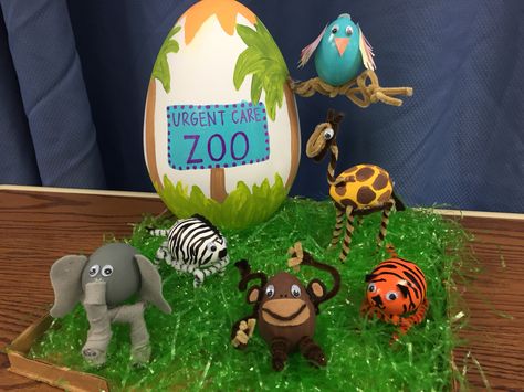 Easter egg competition. Egg animals. Elephant, monkey, tiger, zebra, giraffe. Easter Competition Ideas, Easter Eggs Competition, Animal Egg Decorating Ideas, Easter Egg Competition Ideas Schools, Egg Decorating Competition Ideas, Easter Egg Decorating Contest, Egg Competition Ideas, School Egg Decorating Competition, Egg Decorating Competition