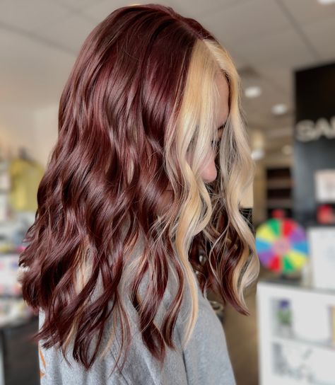 Sippin' on cherry cola vibes with this stunning hair color🍒🥤
.
.
.
.
.
.
.
.
#hair #salon #newhair #thatgirl #lookgoodfeelgood #meetyourstylist #hairstylist #nola #nolastylist #gretna #gretnastylist #haircolor #shadeseq #redken #curls #hairtrends #hairtrends2024 #moneypiece #boldhair #cherrycolahair #redhair #blondemoneypiece #summerhair #top200salon #salontoday #nolahair #salonsanity
📷 @hairxalliyah Cherry Brown Hair With Blonde Highlights, Brown Red Hair With Money Piece, Moneypiece Hair Red, Cherry Cola Hair Color With Blonde, Cherry Cola Hair With Blonde Money Piece, Cherry Red Blonde Hair, Cherry Cola Hair Color Formula, Blonde And Burgundy Hair, Burgundy And Blonde Hair