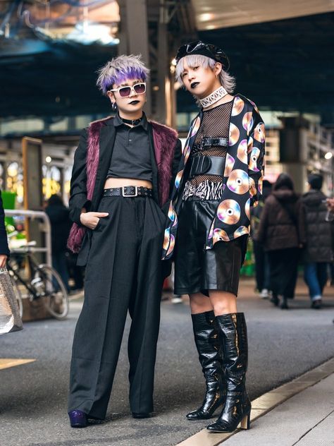 The Best Street Style From Tokyo Fashion Week Fall 2019 | Vogue Japan Street Fashion, Japan Fashion Street, Tokyo Fashion Week, Harajuku Fashion Street, Tokyo Street Fashion, Tokyo Street Style, Paris Mode, Asian Street Style, Tokyo Fashion