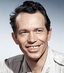 Celebrity Arms, Warren Oates, 120 Film, Character Actor, We Are The World, Tv Actors, Find A Grave, Famous Faces, Best Actor