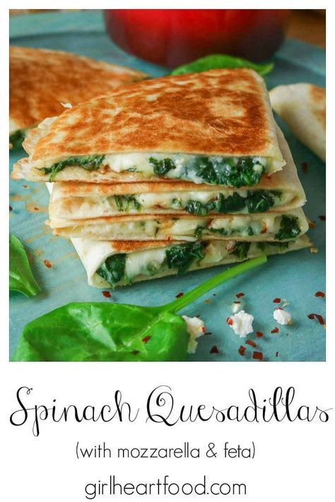 Feta Spinach Recipes, Snacks With Spinach, Vegetarian Recipes With Spinach, Vegetarian Spinach Recipes, Spinach Quesadilla Recipes, Spinach Recipes Breakfast, Spinach Cheese Quesadilla, Spinach Lunch Ideas, Baby Quesadilla