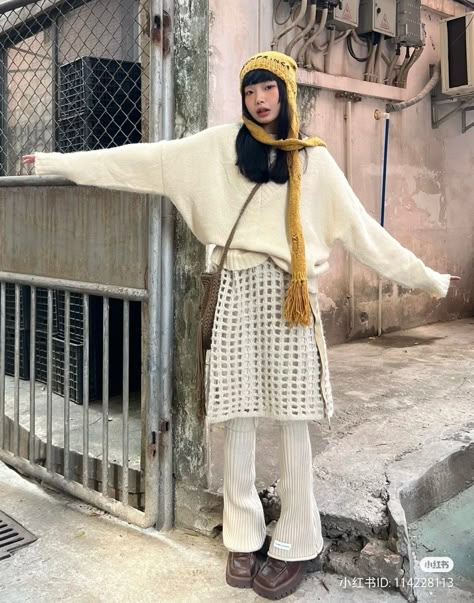 Harajuku Winter Fashion, Japanese Fall Outfits, Mori Style Outfits, Japanese Winter Outfits, Japanese Fall Fashion, Japanese Fashion Winter, Japanese Winter Fashion, 일본 패션, How To Pose