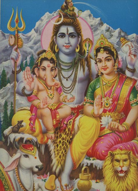 Lord Shiva and his family Shiva Family Photo, Shiva Family, Shiva Parvati Images, Lord Hanuman Wallpapers, Hanuman Images, Lord Shiva Family, Hanuman Wallpaper, Shiva Photos, Lord Murugan