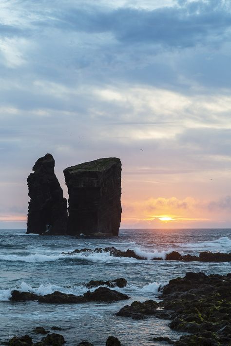 Saõ Miguel photography locations: My best Azores photo spots Sao Miguel Azores Aesthetic, Azores Aesthetic, Azores Itinerary, Azores Islands, São Miguel Island, Thermal Pool, Sufjan Stevens, Visit Portugal, Black And White Painting