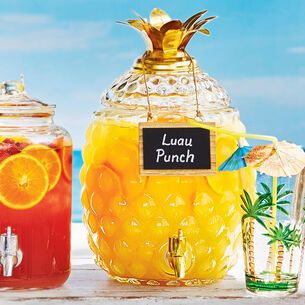 Tiki Punch Recipe, Luau Punch, Luau Drinks, Unique Alcoholic Drinks, Party Drinks Alcohol, Pineapple Drinks, Luau Theme Party, Best Party Food, Luau Theme