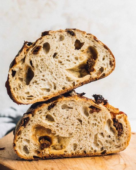 Cheddar Sourdough Bread, Active Sourdough Starter, Sourdough Rolls, Sourdough Bread Starter, Cheese Crust, Wild Yeast, Sundried Tomato, Cherry Tart, Sourdough Recipes