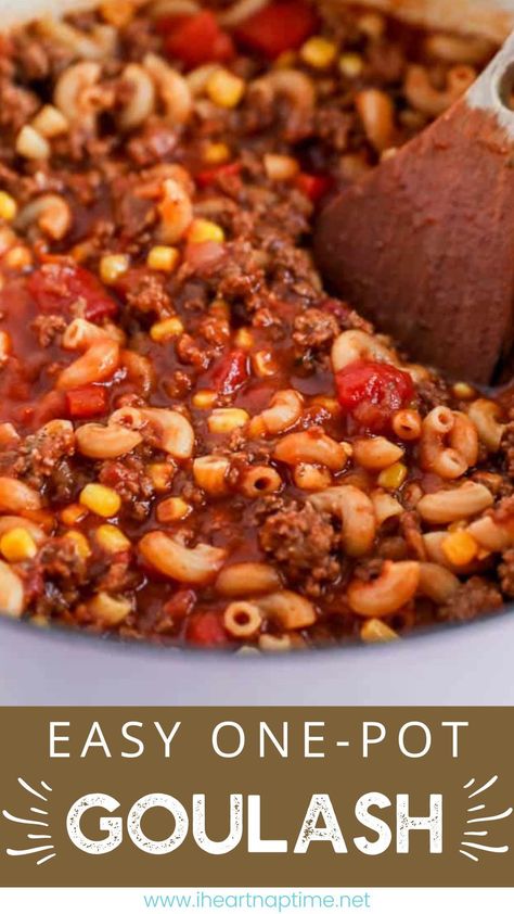 Instapot Goulash Recipe, Easy One Pot Goulash, Easy Goulash Recipes Slow Cooker, Crop Pot Recipes Easy, Small Batch Goulash, One Pot Hamburger Recipes, Homemade Goulash Recipe, Goulash Recipes One Pot, One Pot Goulash Recipes