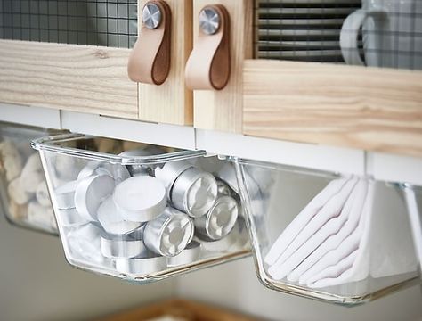 IKEA 365+ food container with under shelf holder Dapur Ikea, Ikea Kitchen Storage, Kitchen Ikea, Camper Hacks, Ikea 365, Rv Hacks, Diy Kitchen Storage, Classic Kitchen, Ikea Kitchen