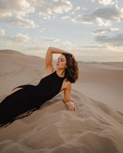 Emily Williams on Instagram: "One final location from my trip to Utah 🏜 About 2 hours south of Salt Lake City is this recreation park with sand dunes that go on for miles. This was one of my top photoshoot locations of the trip just because of how different the scenery was. Swipe to see bts of this magical desert✨" White Sand National Park, White Sands Photoshoot, Top Photoshoot, Dream Photoshoot, Park Pics, Photoshoot Locations, Fairytale Photography, Bridal Photoshoot, My Trip