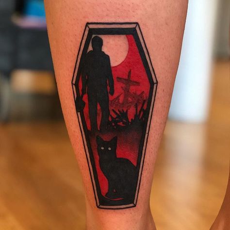 Chase Martines on Instagram: “A lot of fun doing this Pet Sematary coffin for my friend Carly! #31coffins #coffintattoo #stephenking #petsematary #horror #horrortattoo…” Pet Sematary Tattoo, Stephen King Tattoos, Horror Tattoo Ideas, Coffin Tattoo, Horror Movie Tattoos, Stick Tattoo, Movie Tattoo, Movie Tattoos, Wicked Tattoos