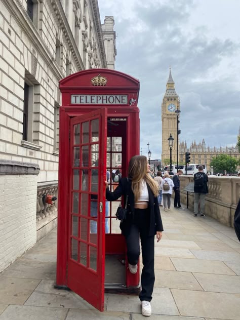 London, phone booth and Big Ben London Telephone Booth Pose, Phone Booth Pictures, London Photo Ops, London Phone Booth Aesthetic, London Telephone Booth Photography, Big Ben Picture Ideas, Photos To Take In London, Photo Ideas In London, London Aesthetic Photo Ideas