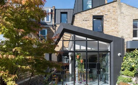 Russian for Fish completes London residential extension | Wallpaper* Zinc Cladding, Side Return Extension, House Extension Plans, Rural Architecture, Glass Extension, Modern Extension, Shaker Style Kitchens, House Extension Design, Rear Extension