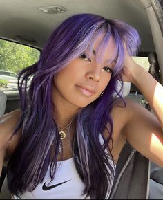 Purple Money Piece Curly Hair, Dark Violet Hair With Highlights, Dark And Light Purple Hair, Purple Ghost Roots, Purple Calico Hair, Purple Hair With Money Piece, Wedding Hairstyles Naturally Curly, Two Tone Purple Hair, Peekaboo Hair Color Purple