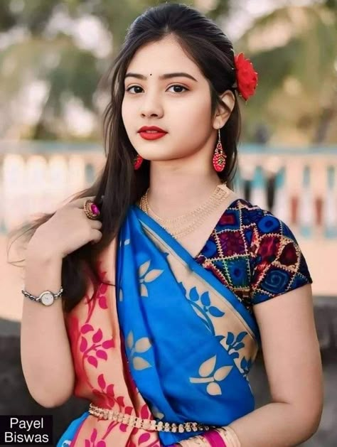 Indian Ladies Photos, Beautiful Eyes Images, Fitness Fashion Outfits, Dancing Animals, Drawing Couple Poses, Cute Couple Dancing, Gals Photos, Best Poses For Photography, Celebrity Fashion Looks