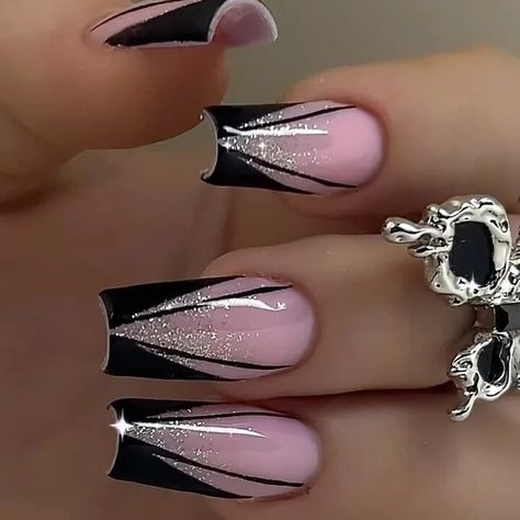 Classy Nail Art Ideas, Bedroom Wall Decoration, Wall Decoration Ideas, Wow Nails, Elegant Nail Designs, Fancy Nails Designs, Simple Gel Nails, French Acrylic Nails, Dope Nail Designs