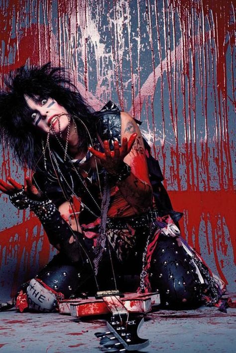 Nikki Sixx 80s, 80s Rock Fashion, Motley Crue Nikki Sixx, Shout At The Devil, Vince Neil, Motley Crüe, 80s Hair Bands, Rock Band Posters, Band Wallpapers