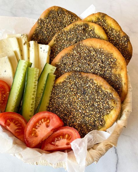 Heifa 🇵🇸 (@fufuinthekitchen) posted on Instagram: “This is my ideal bread basket! Crispy Mana’eesh (Za’atar Flatbread) topped with an olive oil based za’atar, served with Arabic cheese along…” • Apr 3, 2021 at 4:34pm UTC Bread Basket, Flatbread, Middle Eastern, Olive Oil, Cheese, Bread, Ethnic Recipes