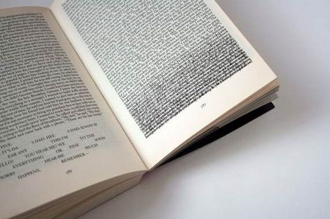 Visual Writing: Extremely Loud and Incredibly Close – Visual Editions Typography 2023, Extremely Loud And Incredibly Close, Book Spread, Concrete Poetry, Visual Essay, Everything Is Illuminated, Jonathan Safran Foer, Type Specimen, Text Layout