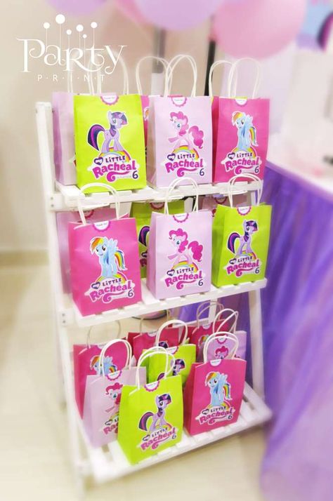 My Little Racheal's 6th Birthday Bash | CatchMyParty.com Equestria Girls Birthday Party, Pony Party Theme, Pony Birthday Party Ideas, Equestria Girls Party, Pony Gift, My Little Pony Birthday Party, Pony Birthday Party, Little Pony Cake, Little Pony Birthday Party