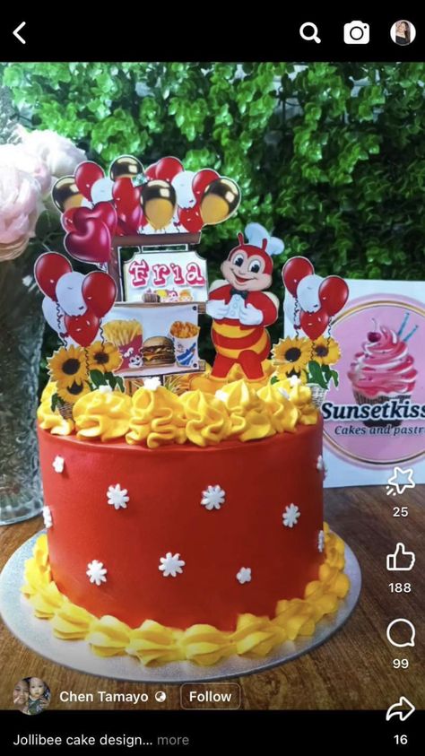 Jollibee Cake, Mickey Mouse Clubhouse Birthday Party Decorations, Cake Designs For Kids, Mickey 1st Birthdays, Mickey Mouse Bday, Mickey Mouse Themed Birthday Party, Fiesta Mickey Mouse, Mickey Mouse Decorations, Mickey Mouse Clubhouse Birthday Party