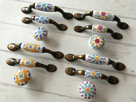 Flower Knobs, Cabinet Door Knob, Kitchen Cabinet Door Knobs, Cabinet Door Hardware, Dresser Knobs And Pulls, Kitchen Cabinet Door Handles, Dresser Drawer Pulls, Kitchen Knobs, Painted Drawers