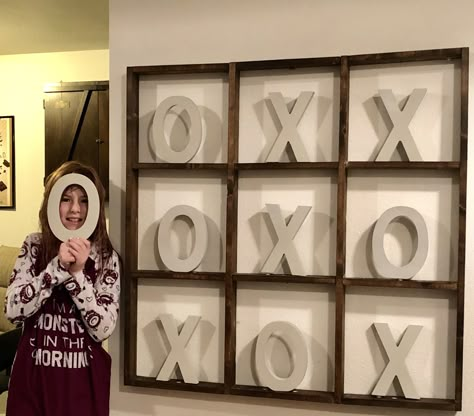 Wood wall art tic tac toe. Decoration that you can use! Adult Game Room Rustic, Playroom To Game Room, Family Game Room Decor Ideas, Game Room For Family, Wall Art Basement, Basement Stairway Decorating Ideas, Teenage Rec Room, Party Room Wall Ideas, Basement Bar Wall Art