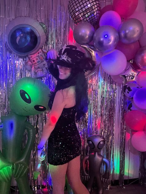 Space Cowgirl Party Decorations, Cowgirl Party Decorations, Alien Birthday Party, Space Cowgirl, Space Cowboys, Cowboy Theme, 13th Birthday Parties, Cowgirl Party, Space Party