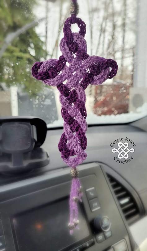 Celtic Cross Crochet Bookmark - FREE pattern by Celtic Knot Crochet Memorial Crochet Ideas, Cross Bookmarks Crochet Free Pattern, Crocheted Crosses, Catholic Crochet, Crochet Cross Pattern, Christian Crochet, Easy Christmas Crochet, Celtic Crochet, Celtic Knot Crochet