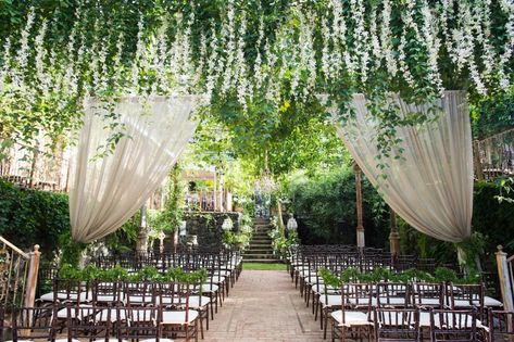 Our Top 50 Wedding Venues In The USA #hawaii #wedding #weddingplanning Haiku Mill Wedding, Haiku Mill, Romantic Wedding Venue, Hawaii Elopement, Dream Wedding Venues, Inexpensive Wedding Venues, Affordable Wedding Venues, Fantasy Wedding, Hawaiian Wedding