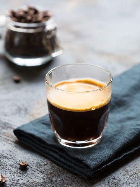 Espresso Aesthetic, Red Eye Coffee, Lavazza Espresso, Coffee Shop Photography, Americano Coffee, Coffee Games, Food Drink Photography, Best Espresso, Coffee Crafts