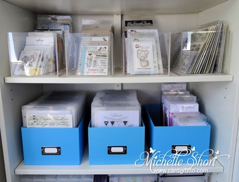 The Card Grotto: Storage Sunday - Rubber and Clear Stamps Simple Craft Room, Tiny Sewing Room, Stamp Storage Ideas, Clear Stamp Storage, Rubber Stamp Storage, Organize Craft Room, Scrapbooking Room, Rooms Organization, Craft Paper Storage