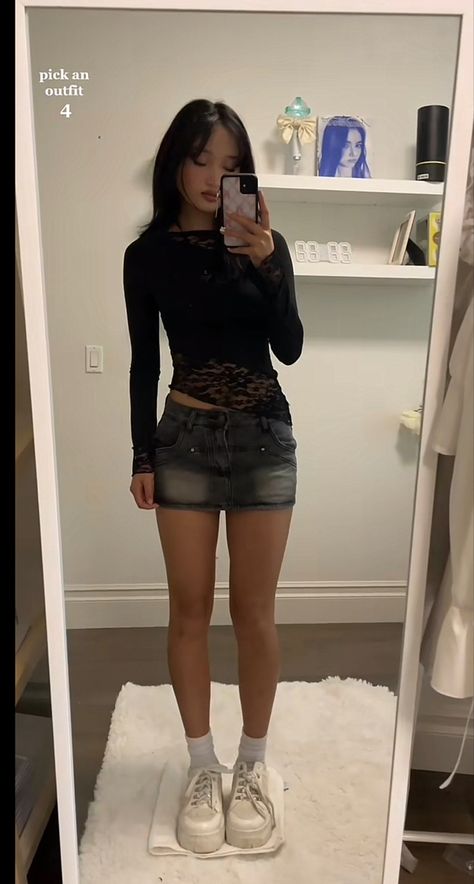 Liza Core, Cas Concert, Skirt Shorts Outfit, Grunge Fits, Downtown Outfits, Outfit Inspo Casual, Really Cute Outfits, Teen Fashion Outfits, Fashion Wear