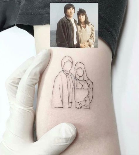 Minimalistic Tattoo, Simple lines tattoo of parents Line Photo Tattoo, Tattoo Of Parents, Tattoo Parents Mom And Dad, Tattoo For Parents Meaningful, Tattoos Of Parents, Art Tattoo Simple, Tattoos For Parents Meaningful, Tattoo For Parents, Parents Tattoo Ideas