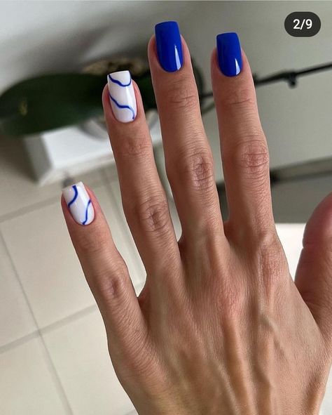 Blue And White Nails, Royal Blue Nails, Wow Nails, Blue Acrylic Nails, Nails Now, Simple Gel Nails, Blush Nails, Cute Gel Nails, Instagram Nails