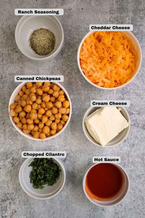 Buffalo Chickpea Dip - The Best Vegetarian Recipes Canned Chickpea Hummus, Chick Pea Dip, Chickpea Dip Recipes, Meatless Dips, Vegetarian Buffalo Dip, Buffalo Hummus Recipe, Buffalo Chickpea Dip, Buffalo Chickpeas, Savory Spreads