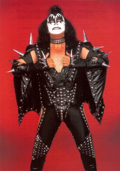 . Heavy Metal Costume, Transformers Oc, Kiss Songs, Gene Simmons Kiss, 80s Hair Metal, Teen Magazines, Scared Me, Nfl Football 49ers, Kiss Concert