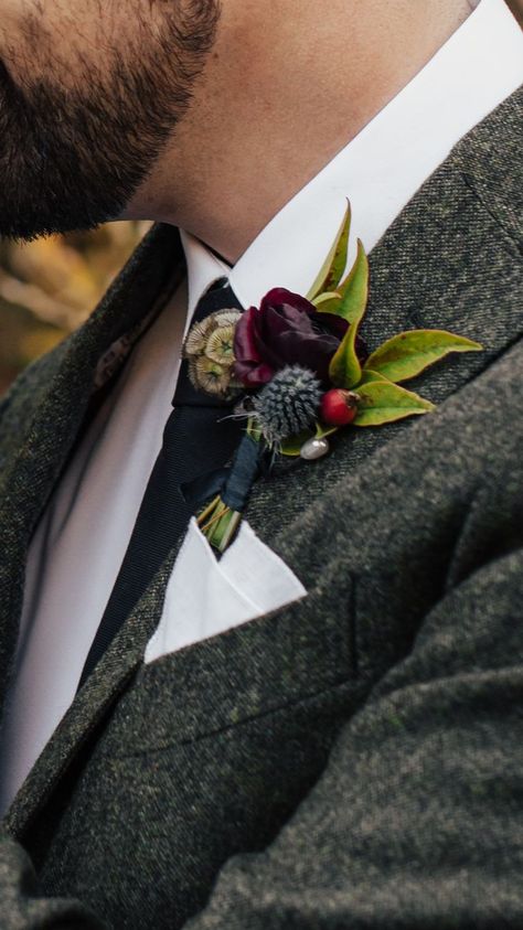 Plum Ranunculus, Fall Wedding Boutonniere, Boutonniere Burgundy, Burgundy Boutonniere, Thistle Boutonniere, Scabiosa Pods, Bronze Wedding, Blue Thistle, Wedding Boutonniere