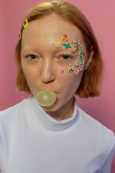 Stickers On Face, Free Person, Blowing Bubbles, Face Stickers, Photos Hd, Chewing Gum, Adobe Photoshop Lightroom, Photoshop Lightroom, Hd Images