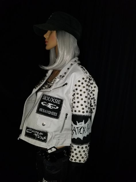 White Biker Jacket Outfit, Spiked Jeans, Goth Battle Jacket, Diy Leather Jacket, Biker Jacket Outfit, Goth Jacket, Jacket Diy, Diy Coat, White Goth