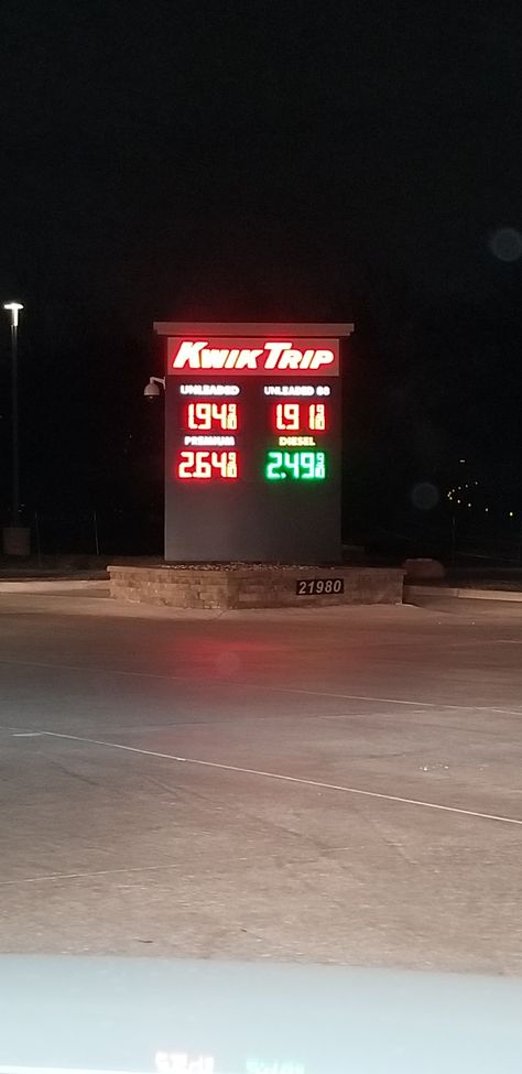 Kwik Trip, Neon Signs, Neon, Quick Saves