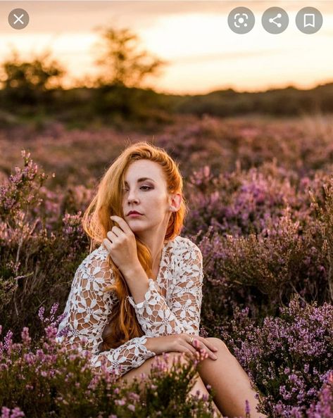 Solo Photoshoot Ideas, Sunset Photoshoot Ideas, Sunset Photoshoot, Outdoor Dress, Golden Hour Photography, Female Photography, Photo Class, Shooting Ideas, Purple Heather