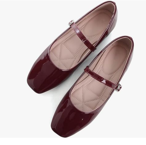 Flats With Arch Support, Mary Jane Shoes Flat, Work Flats, Mary Jane Ballet Flats, Work Shoes Women, Flats For Women, Look Retro, Ankle Strap Flats, Fashion Guide