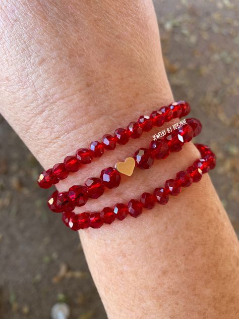 Valentine’s Bracelets, Diy Valentine Jewelry Ideas, Valentine Jewelry Diy, Valentine Bracelets Beads, Valentines Day Beaded Bracelets, Valentines Seed Bead Bracelets, Valentines Day Beaded Jewelry, Valentine’s Day Beaded Bracelet, Vday Bracelets