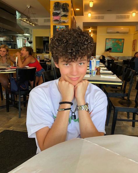 Image may contain: one or more people, people sitting and indoor Hayden Summerall, Lunch Date, People Sitting, People People, Cute Celebrities, Favorite Celebrities, Graphic Tees, Celebrities, On Instagram