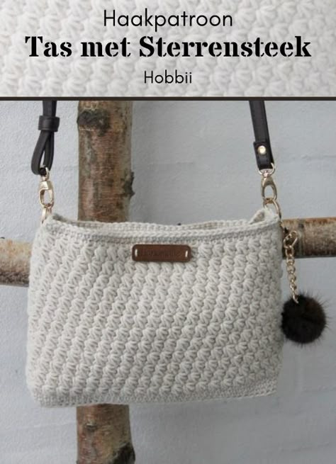 Haakinformatie | Haakpatroon Tas met Sterrensteek • Haakinformatie Blue Shed, Crochet Tote Pattern, T Bag, Handcrafted Bags, Crochet World, Crochet Tote, Tote Pattern, Star Stitch, Crochet Bag Pattern