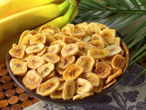 Baked Banana Chips, Packaged Snacks, Healthy Green Smoothies, Healthy Breakfast Smoothies, Crustless Quiche, Anti Aging Food, Banana Chips, Baked Banana, Spinach Stuffed Mushrooms