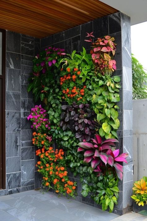 Planter Combinations, Succulent Garden Ideas, Outdoor Planter Ideas, Succulent Outdoor, Green Patio, Wall Hanging Decorations, Garden Wall Designs, Garden Tropical, Indoor Plant Wall