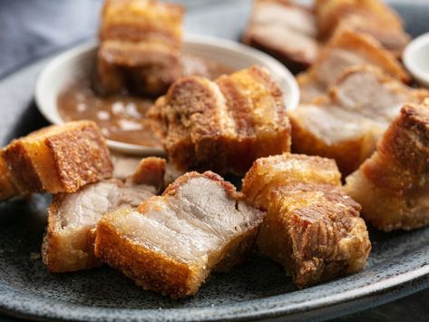 Lechon Kawali (Filipino Crispy Fried Pork Belly) Recipe Pork Lechon, Lechon Belly, Lechon Kawali, Philippine Food, Cultural Dishes, Fried Pork Belly, Ginger Pork, Ground Beef Pasta, Pork Belly Recipes