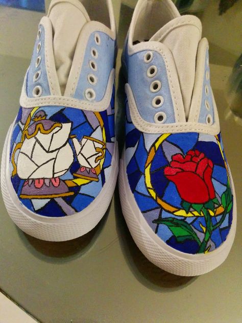 Rissa Revised: Disney Hand Painted Shoes Disney Painted Shoes, Canvas Shoes Diy, Sharpie Shoes, Timetable Ideas, Study Timetable, Drawing Shoes, Painted Shoes Diy, Painted Canvas Shoes, Custom Painted Shoes