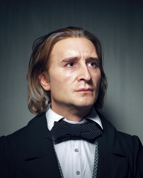 Franz Liszt (1858), Hadi Karimi on ArtStation at https://www.artstation.com/artwork/nYYE1e Elizabeth Queen Of England, Romantic Composers, Franz Liszt, Musician Portraits, Classical Music Composers, Famous Composers, Romantic Period, Classical Musicians, Music Composers